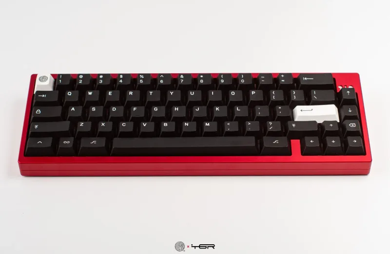 tgr-910-red-product-listing-01_2001x.webp