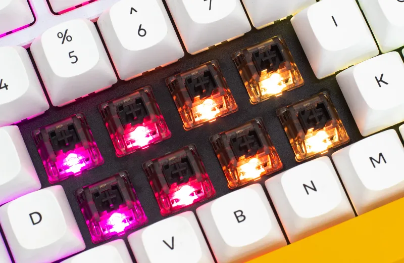 gateron-box-ink-black-switch1-1654503400047.webp