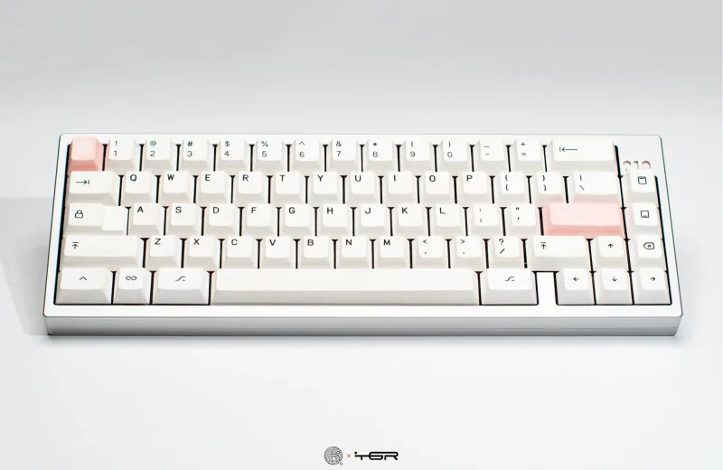tgr-910-silver-blp-01_2001x.webp