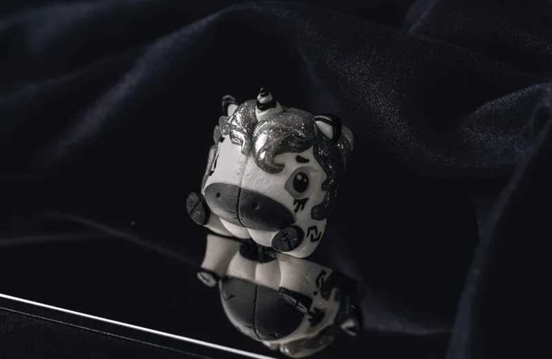 Grey.6409fde60152b9.54033766.jpg