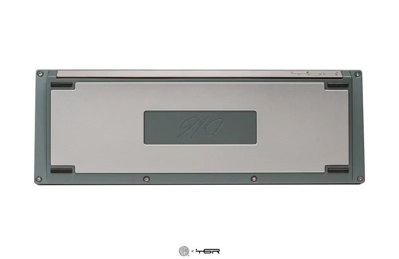 tgr-910-mng-02_2001x.webp