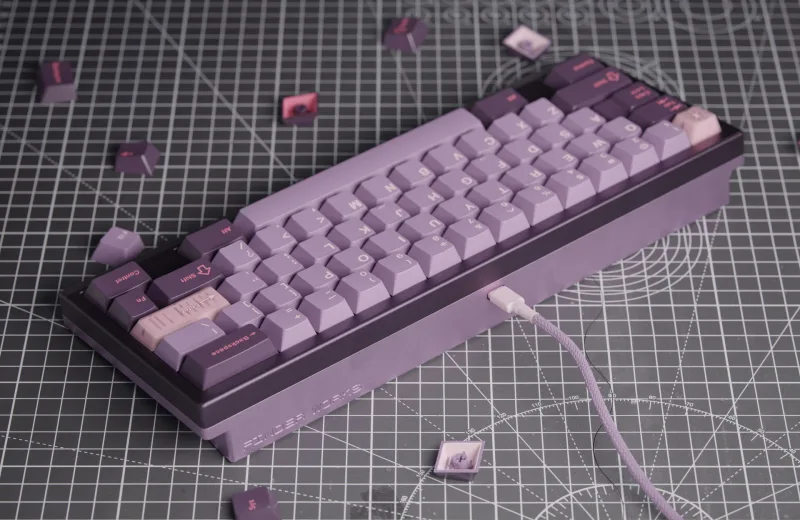 render-GMK_Symbiote_FW_Hyphen_008_dist_1920x.webp