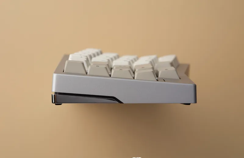6aa3d10b-1405-45d1-9aff-0ad33daaa1e7_rw_1920.jpg