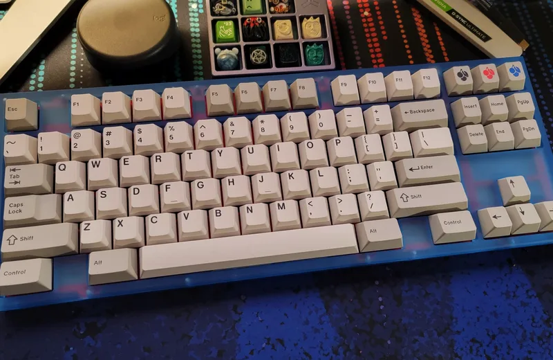 tkl-one-blue.png