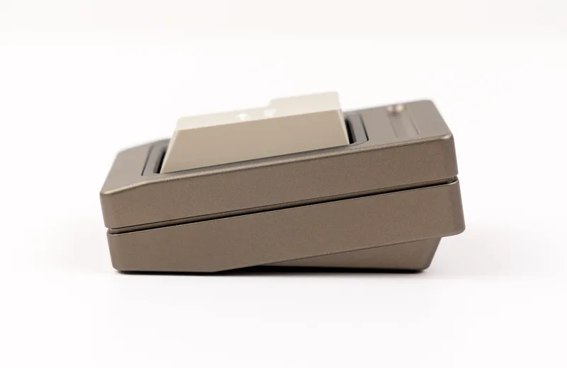 G9pRzx3.jpg