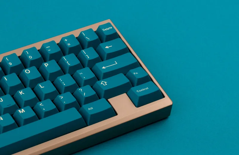 GMK_CYL_EarthTones_16x9-8_3000x.webp