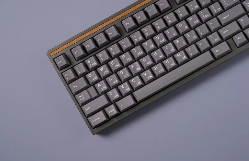 gmk_cyl_ascii_ii_sonnet_02_2048x2048.webp