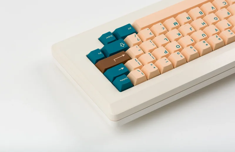 GMK_CYL_EarthTones_16x9-1_3000x.webp