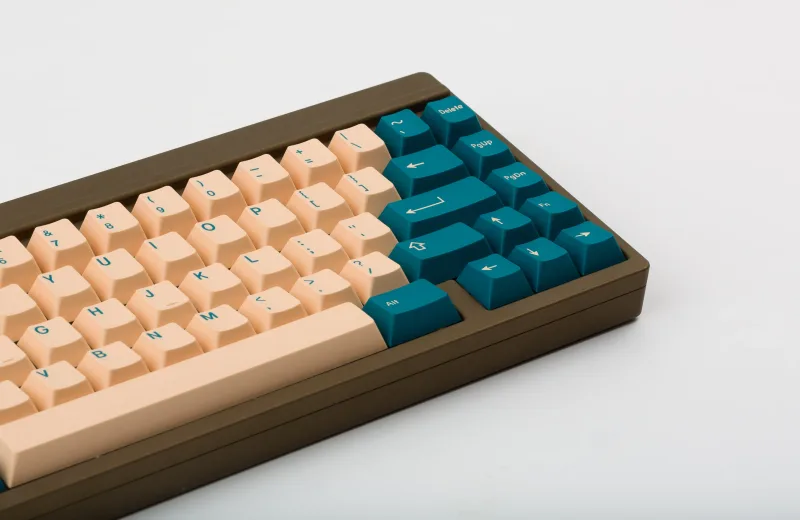 GMK_CYL_EarthTones_16x9-4_3000x.webp