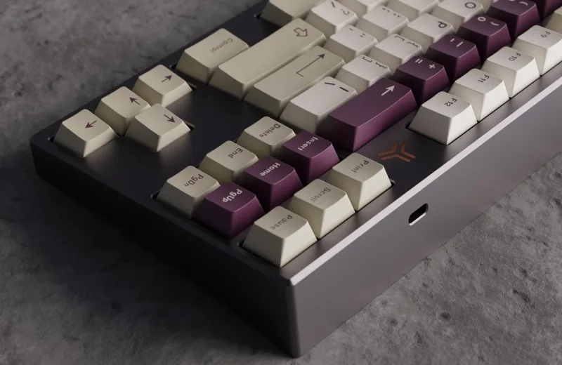 7-Keykobo-Violet-Alert-Mechanical-Keyboard-Keycaps-Vala-Supply_1920x1080.webp