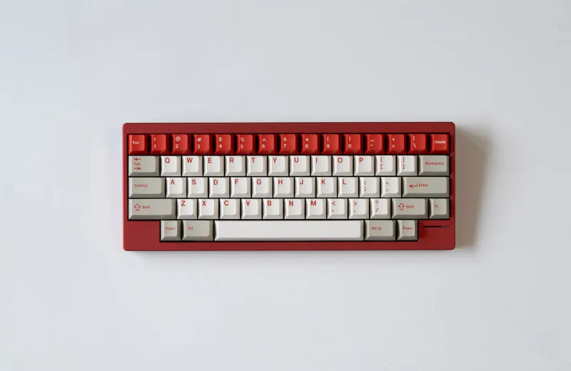 GOK_LILY_RED_2048x.webp