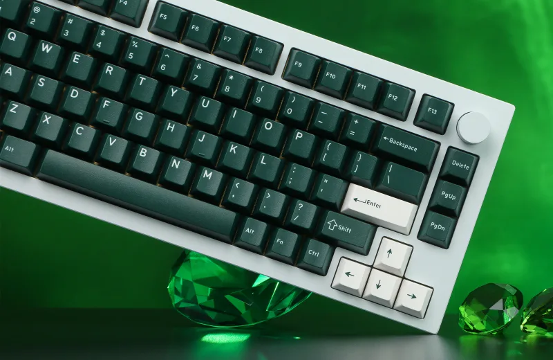 WdrK5wl3RKWmKqjkZ54A_DCX_EMERALD5740-copy-pdp.webp
