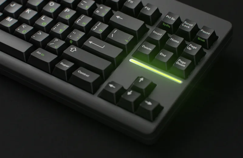 CYL_Griseann_R2_Classic_TKL_CU_3000x.webp