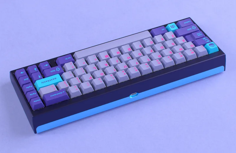 gmk_cyl_vaporwave_w2_keyboard_09_4192x4192.webp