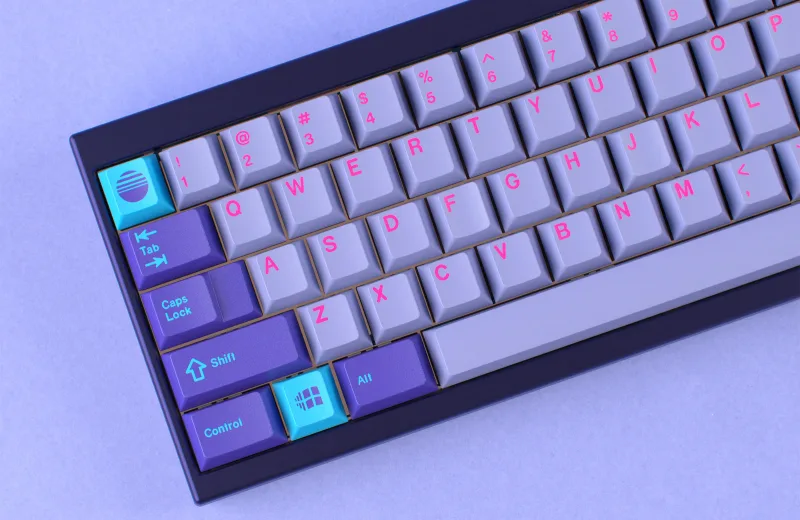 gmk_cyl_vaporwave_w2_keyboard_08_4192x4192.webp