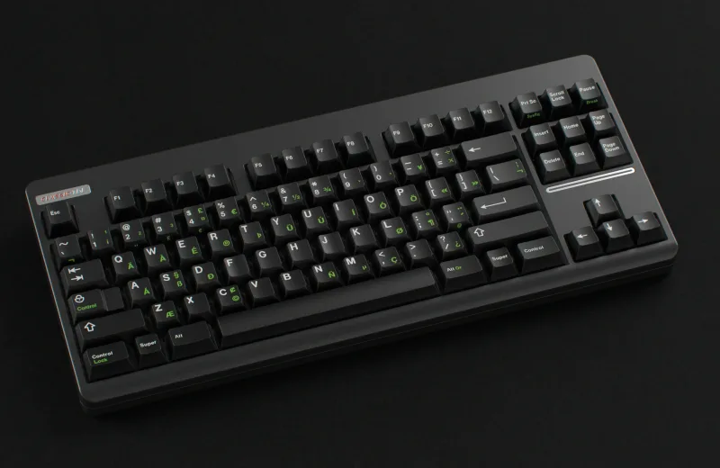 CYL_Griseann_R2_Classic_TKL_Wide_3000x.webp