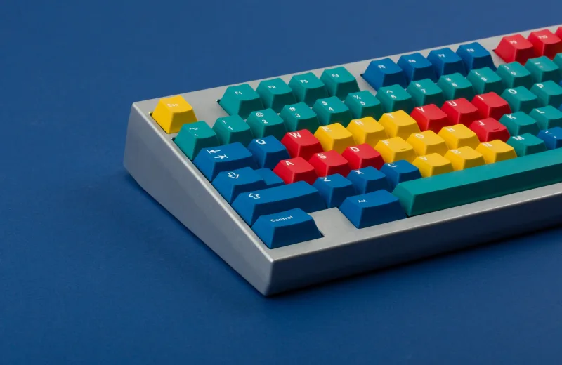 GMK_CYL_Panels_16x9-11_3000x.webp