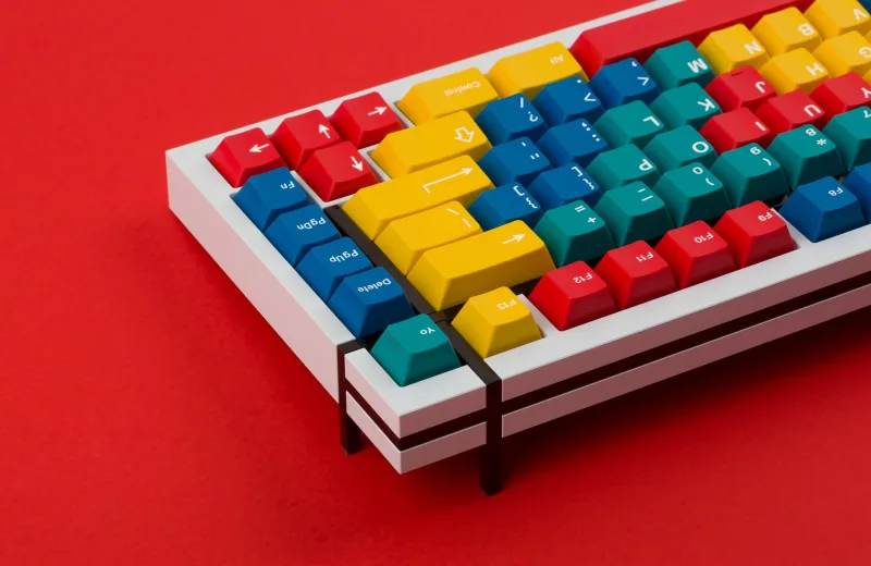 GMK_CYL_Panels_16x9-7_3000x.webp