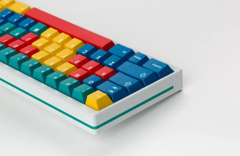 GMK_CYL_Panels_16x9-13_3000x.webp