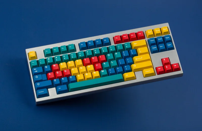 GMK_CYL_Panels_16x9-8_3000x.webp