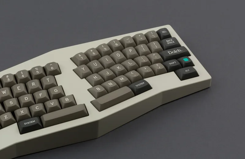 gmk_mtnu_dolch_keyboard_04_2048x2048.webp