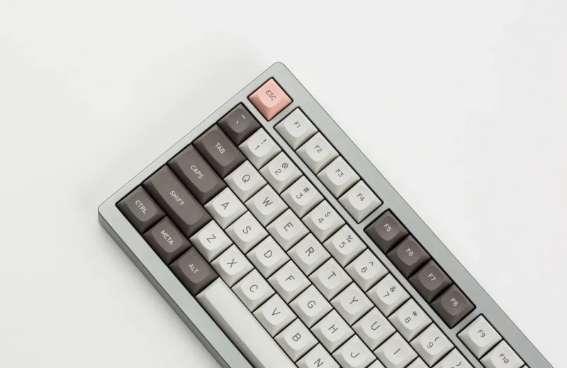 GMK_MTNU_RD1973-6_3000x.webp