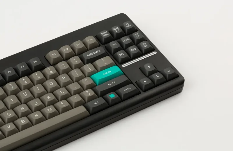 gmk_mtnu_dolch_keyboard_02_2048x2048.webp
