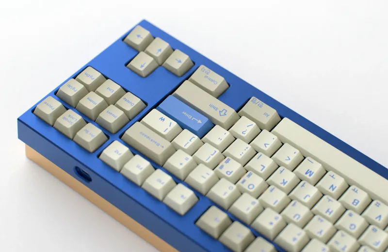 gmk_cyl_blue_alert_keyboard_13_2048x2048.webp