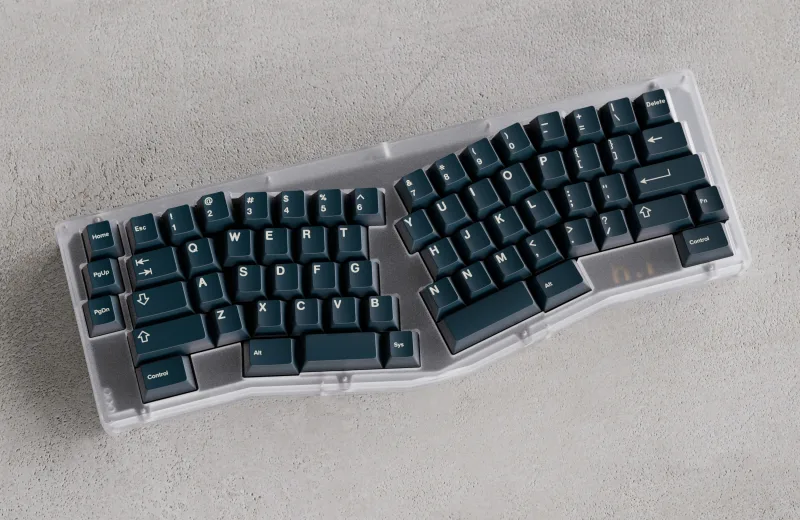 gmk_prussian_blue_amano_view03.webp