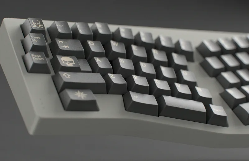 GMK_CYL_Boneyard_R2_Alice_CU_3000x.webp
