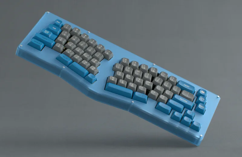 MTNU_Space_Cadet_Kolibri_Wide_3000x.png