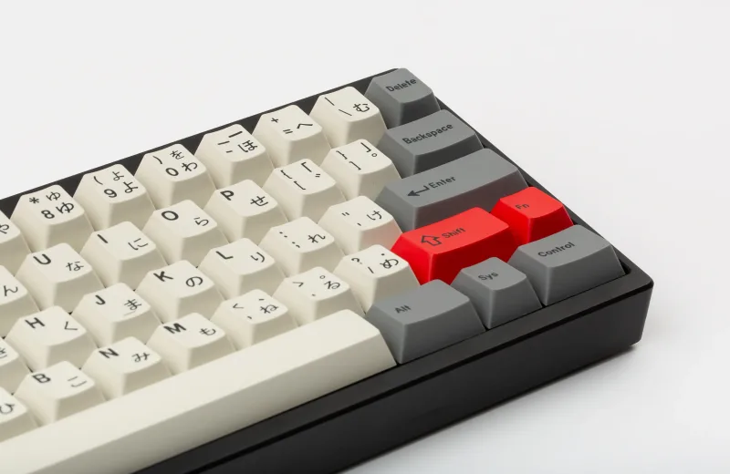 GMK_CYL_BetaJs_16x9-13.webp
