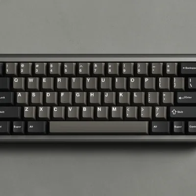 Sebas_TH.991.Sebas_Front.jpg