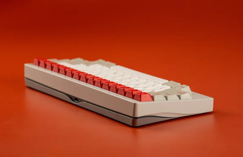 Beige_1_2048x.jpg