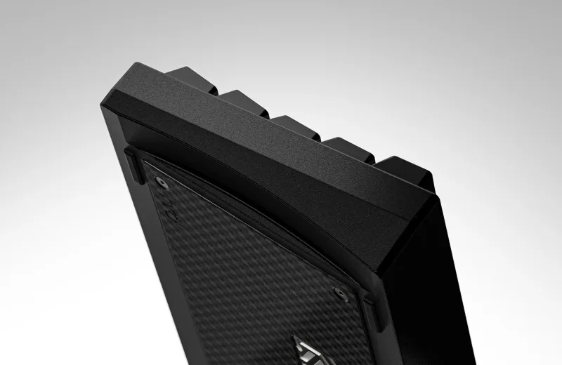 Black1_1680x.webp