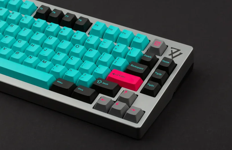 GMK_CYL_Miku-15_3000x.webp