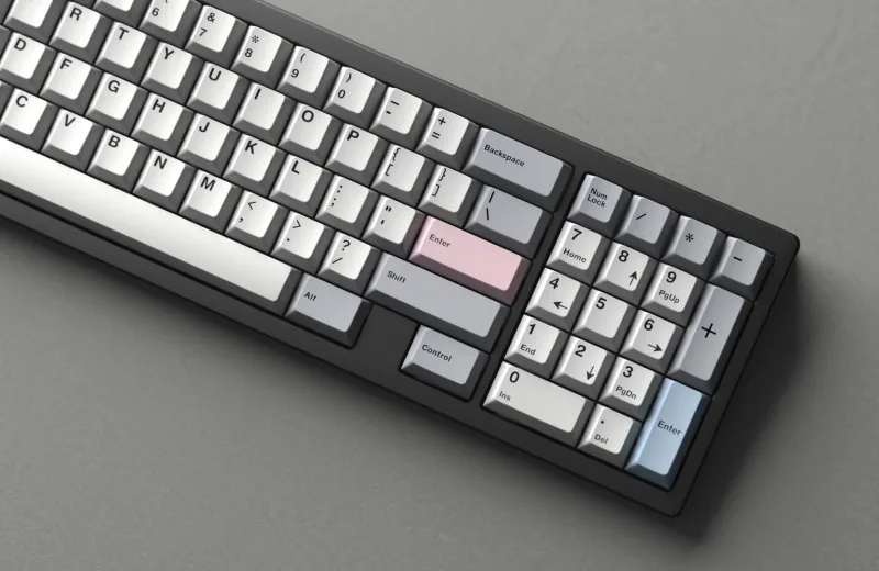 W1-AT.1555.Camera_40.webp