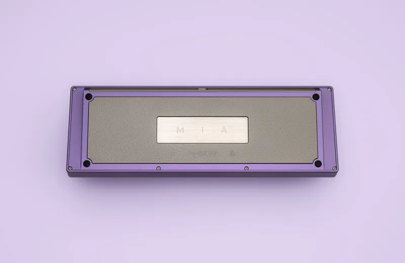 tgr_mia_lilac_photo_02_2048x2048.webp