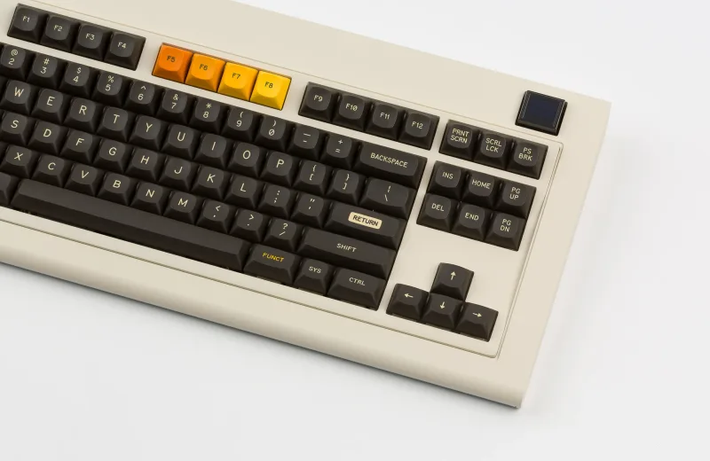 gmk_mtnu_800_os2_keyboard_03_2048x2048.webp