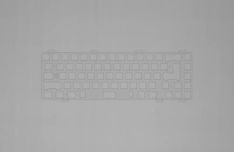 tgr_mia_parts_plate_universal_polycarbonate_2048x2048.webp