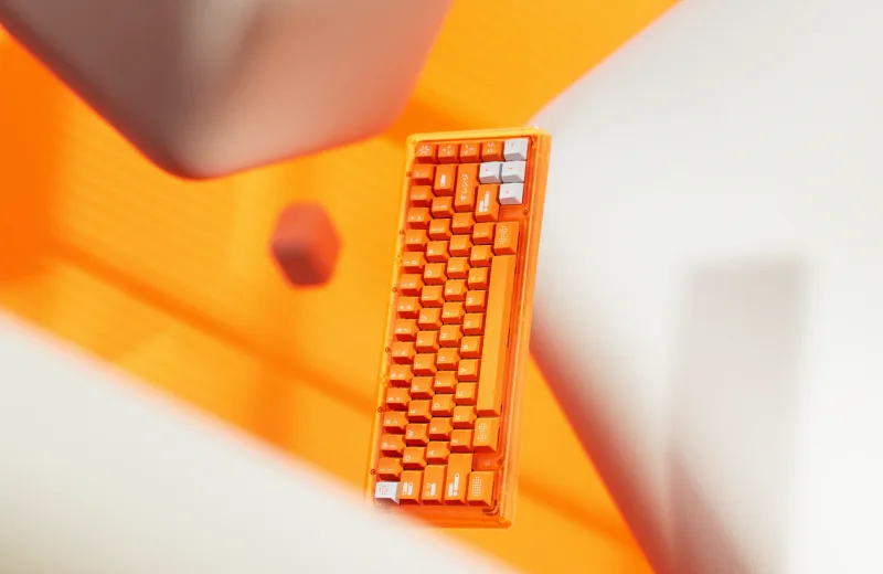 GMK_Orenji_Bauer_Lite_02_dist.webp