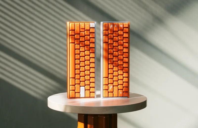 GMK_Orenji_Monolith_01_dist.webp