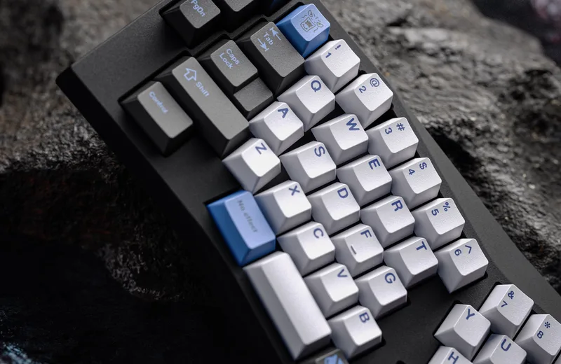 RYU_ERGO_V2-2.png