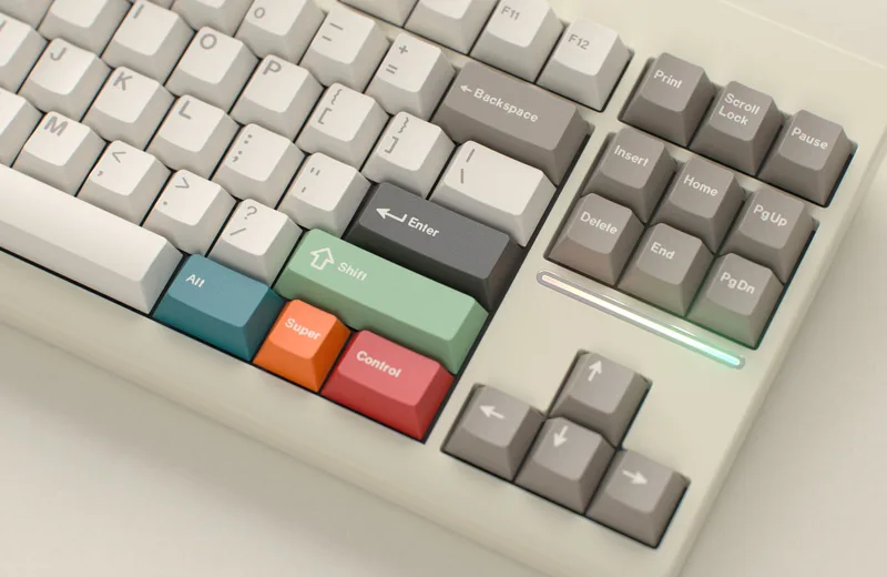 GMK_CYL_Foundation_R2__CTKL_CU.jpg