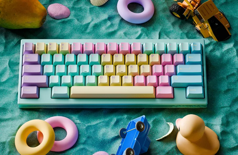 Gehirn_60_Teal_Render_2_MiKeyDigit.jpg