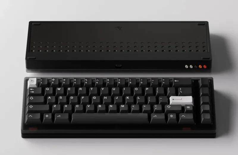 carbon_brass_black_ps.webp
