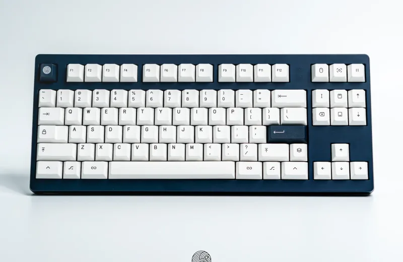 product-listing-solo-suave-blue_2000x_c67616e6-b84c-498d-9a0f-fb9f4fc38f91.webp
