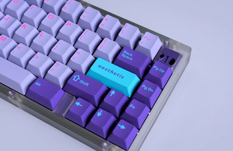 GMK_Vaporwave_910_Angle.jpg