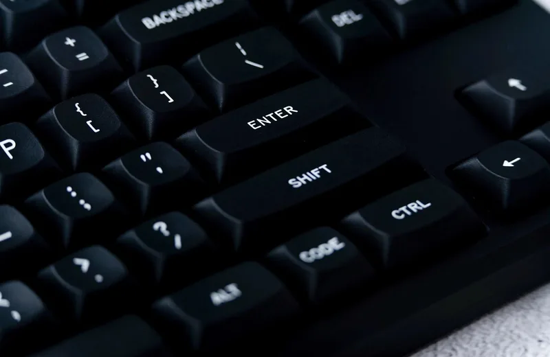 GMK-MTNU-WoB_White-on-Black_Keycaps_20_288_29.jpg