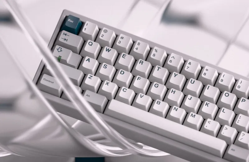 GMK_CYL_Prussian_Alert_-_65_CloseUp.jpg